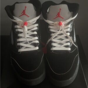 Black Metallic Jordan 5s